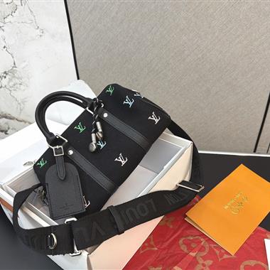 LOUIS VUITTON  2026新款女生時尚包包 尺寸：25CM