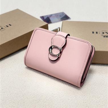 COACH  2026新款時尚包包 尺寸：15*10CM
