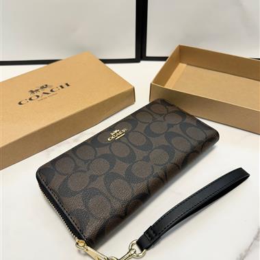 COACH  2026新款時尚包包 尺寸：19*11CM