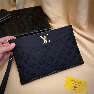 LOUIS VUITTON   2026新款男生時尚包包 尺寸：28*19*3CM