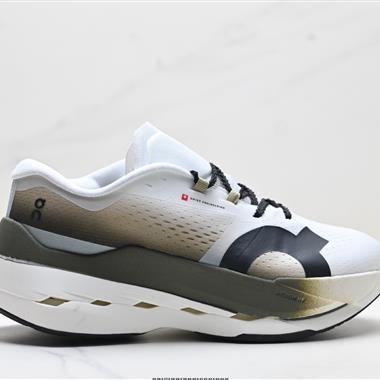 On 昂跑 Cloudboom Max 舒適百搭支撐輕便 馬拉松跑步鞋