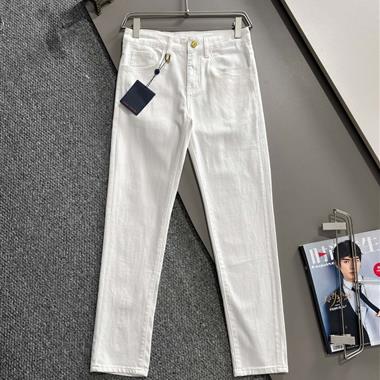 LouisVuitton   2026夏季新款休閒牛仔褲