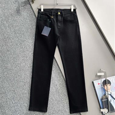 LouisVuitton   2026夏季新款休閒牛仔褲