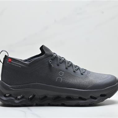 On 昂跑Cloudtilt Moon 輕量運動休閒鞋