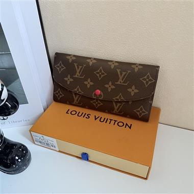 LOUIS VUITTON   2026新款時尚包包 尺寸：19*10CM