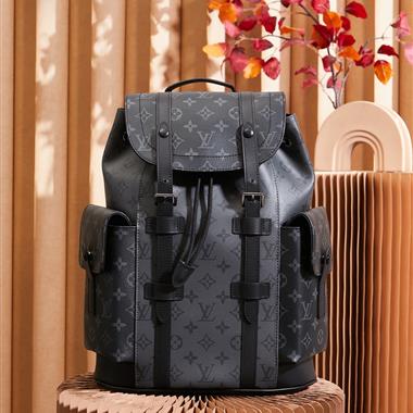LOUIS VUITTON   2026新款男生時尚包包 尺寸：32*39*12CM
