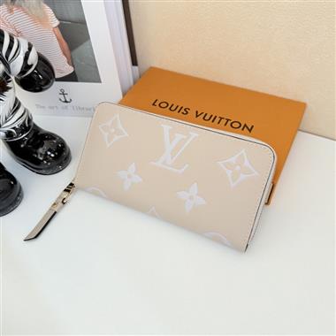 LOUIS VUITTON   2026新款時尚包包 尺寸：19.5*10CM