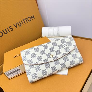 LOUIS VUITTON   2026新款時尚包包  尺寸：19*10*3CM