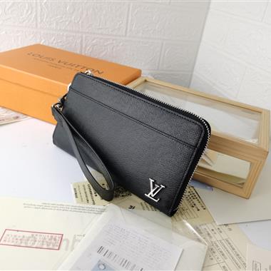 LOUIS VUITTON   2026新款時尚包包  尺寸：19*11*3.5CM