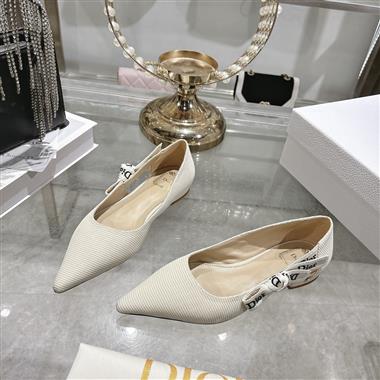 DIOR   2026新款女生休閒時尚鞋子