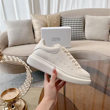 MCQUEEN   2026新款男生休閒時尚鞋子