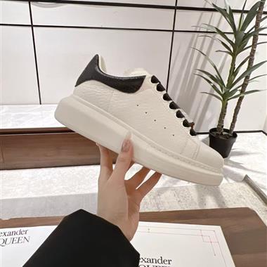 MCQUEEN   2026新款男生休閒時尚鞋子