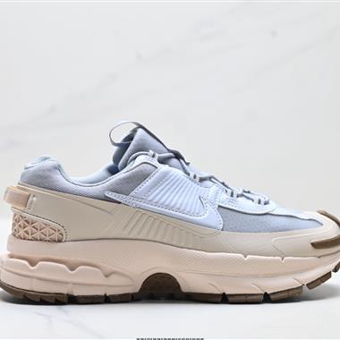 Nike Zoom Vomero Roam 復古休閒運動慢跑鞋
