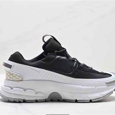 Nike Zoom Vomero Roam 復古休閒運動慢跑鞋