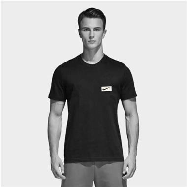 NIKE  20226夏季新款短袖T恤