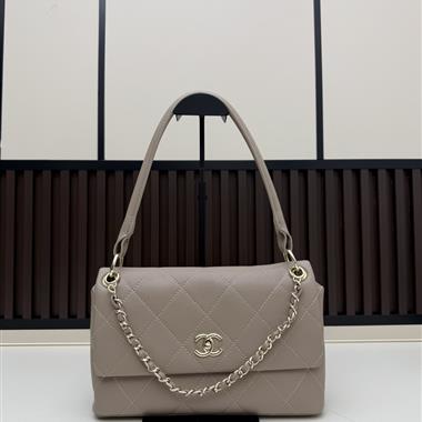 2026新款女生時尚包包  尺寸：28*17*8CM