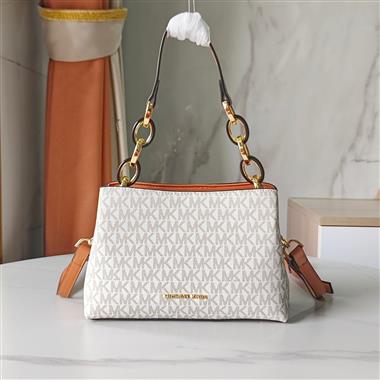 MICHAEL KORS  2026新款時尚包包  尺寸：23*16*10CM
