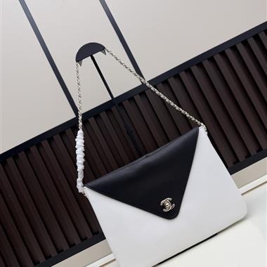 2026新款女生時尚包包  尺寸：29x21x5CM