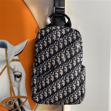 DIOR   2026新款男生時尚包包 尺寸：29*6.5*17CM