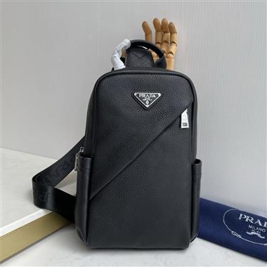 PRADA   2026新款男生時尚包包 尺寸：29*17*6.5CM