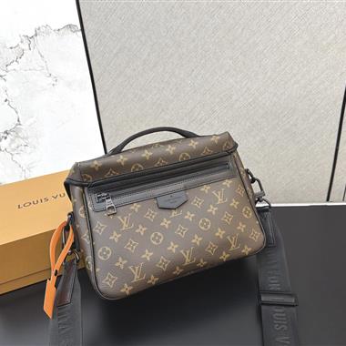 LOUIS VUITTON    2026新款男生時尚包包 尺寸：30*22CM