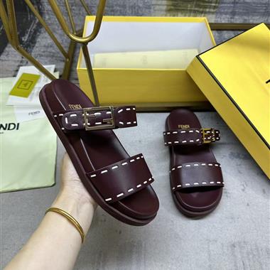 FENDI   2026新款男生休閒時尚鞋子