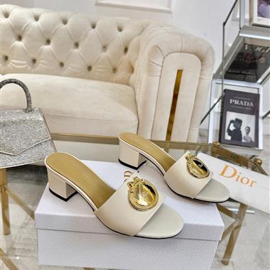 DIOR   2026新款女生休閒時尚鞋子