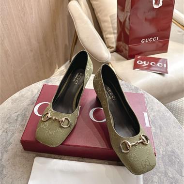 GUCCI   2026新款女生休閒時尚鞋子