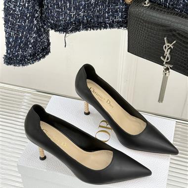 DIOR   2026新款女生休閒時尚鞋子