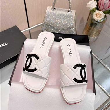 2026新款女生休閒時尚鞋子