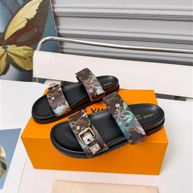 Louis Vuitton   2026新款女生休閒時尚鞋子