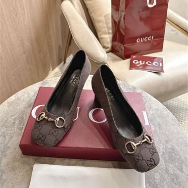 GUCCI   2026新款女生休閒時尚鞋子