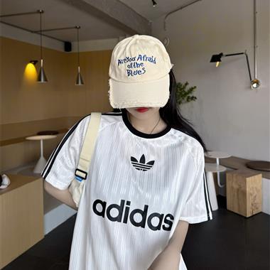 ADIDAS   2026夏季新款短袖T恤