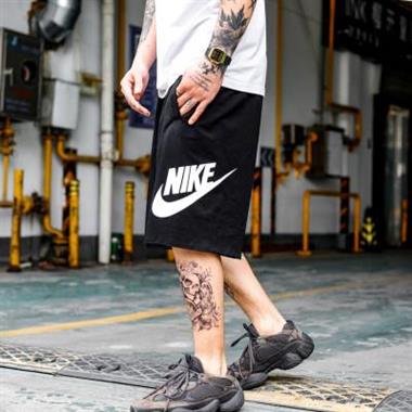 NIKE   2026夏季新款休閒短褲