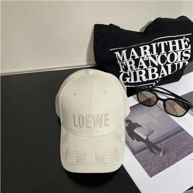 LOEWE   2026新款時尚帽子