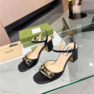 GUCCI   2026新款女生休閒時尚鞋子
