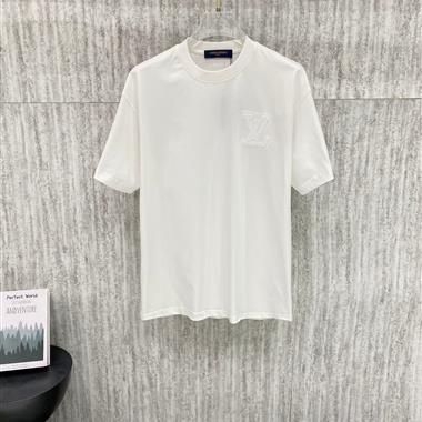 LouisVuitton   2026夏季新款短袖T恤   尺寸偏大