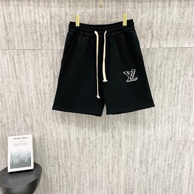 LouisVuitton   2026夏季新款休閒短褲   尺寸偏大