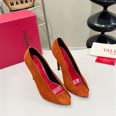 Valentino    2026新款女生休閒時尚鞋子