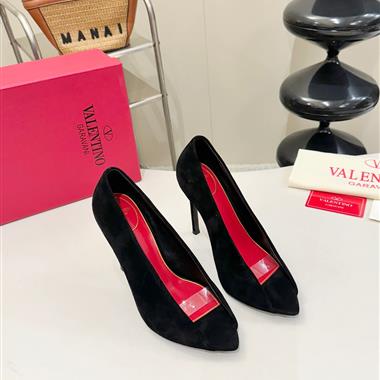Valentino    2026新款女生休閒時尚鞋子