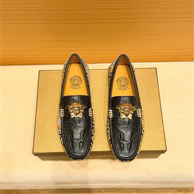 VERSACE   2026新款男生休閒時尚鞋子