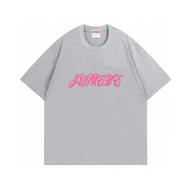 supreme  2026夏季新款短袖T恤  尺寸偏大