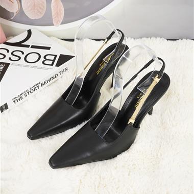 YSL   2026新款女生休閒時尚鞋子