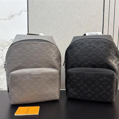 LOUIS VUITTON    2026新款男生時尚包包 尺寸：40*35CM