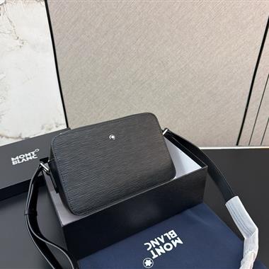 Montblanc     2026新款男生時尚包包 尺寸：17*24CM