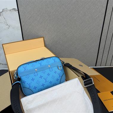 LOUIS VUITTON    2026新款男生時尚包包 尺寸：24*16CM