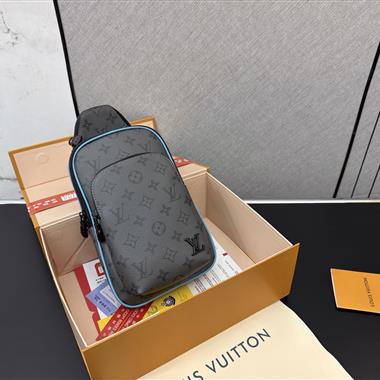 LOUIS VUITTON    2026新款男生時尚包包 尺寸：30*18CM