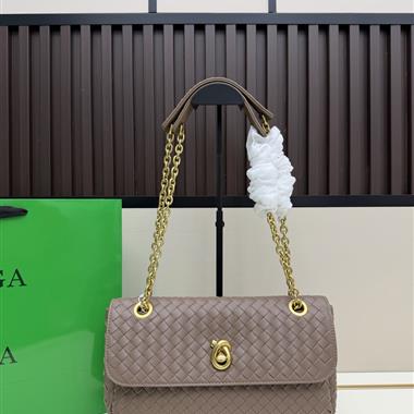 BOTTEGA VENETA  2026新款女生時尚包包 尺寸：28-17-8CM