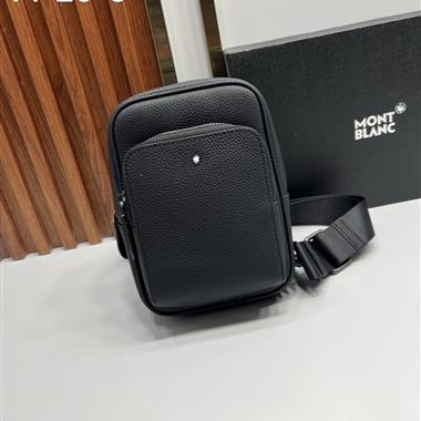 MONTBLANC    2026新款男生時尚包包 尺寸：14-20-5CM