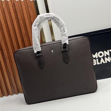 MONTBLANC    2026新款男生時尚包包 尺寸：39-30-5.5 CM